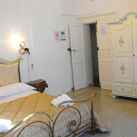 Bed & Breakfast Antica Stella 5*